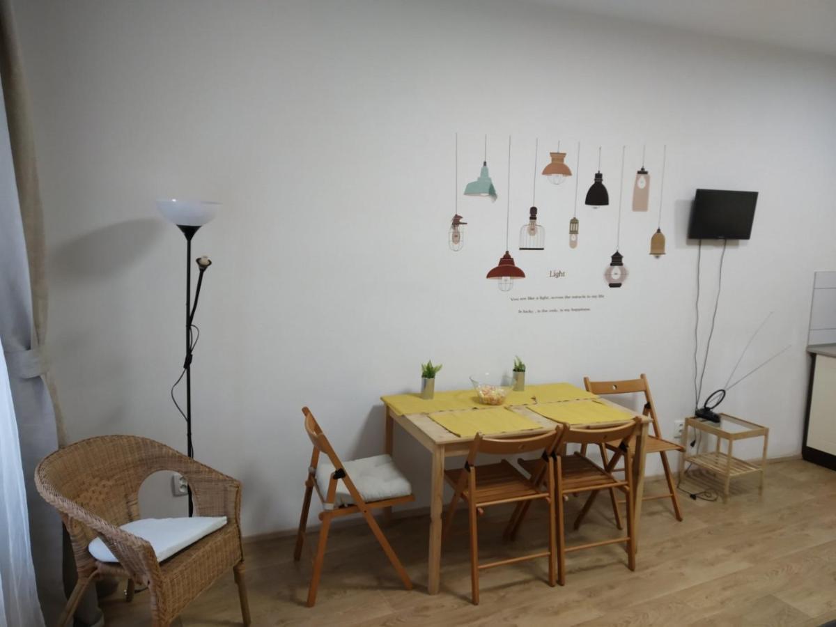 Apartmans In The Center With Privat Parking Apartment เบอร์โน ภายนอก รูปภาพ